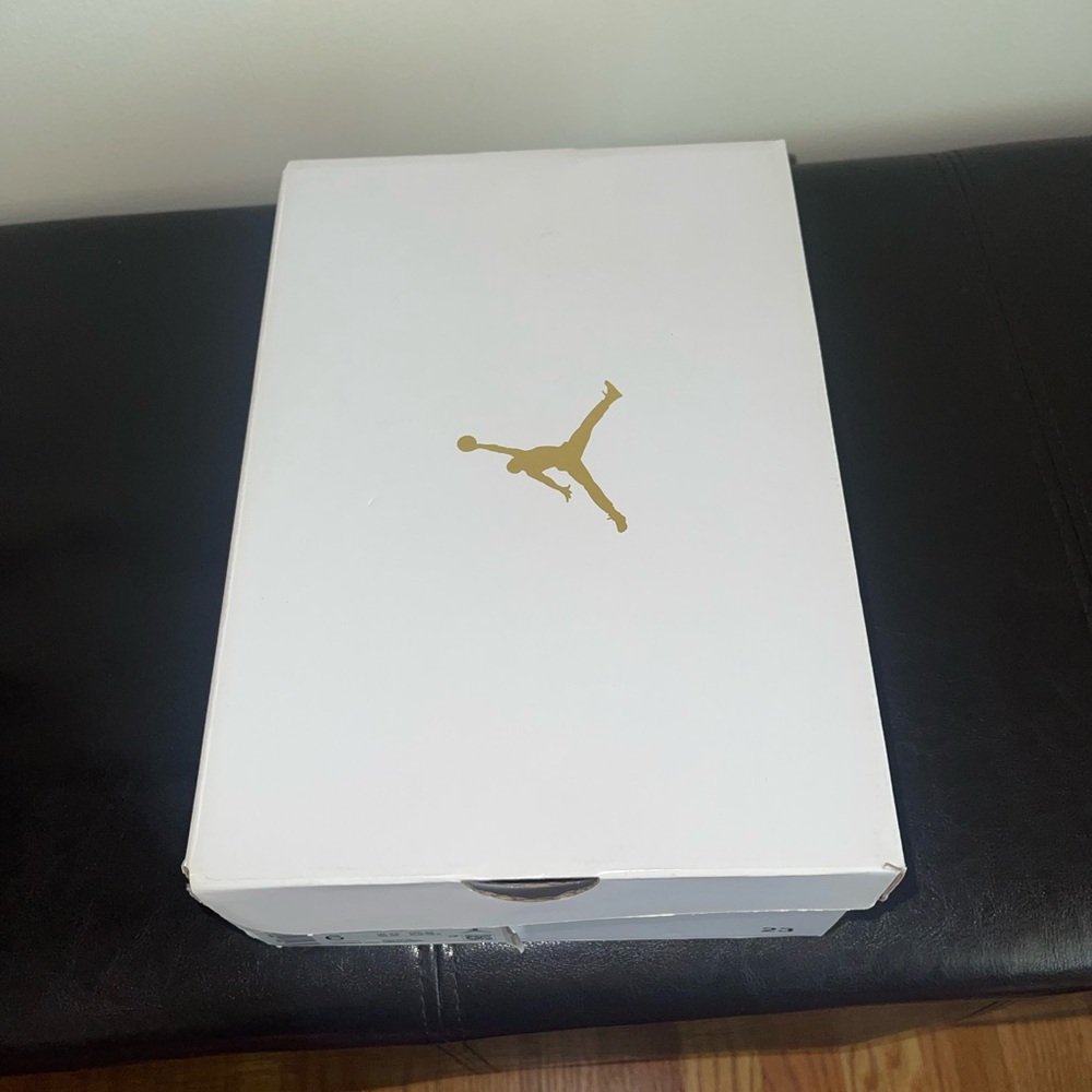 WMNS JORDAN 1 MID 'CHAMP COLORS